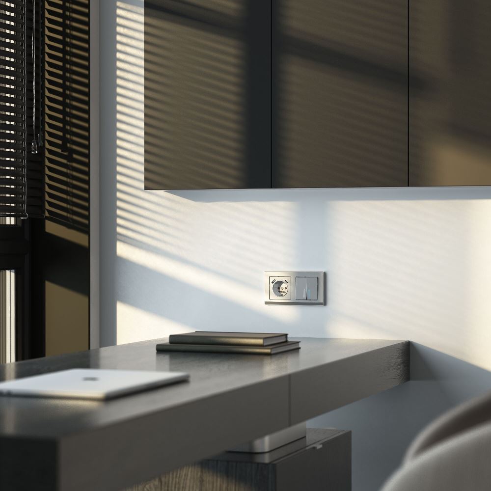 Рамка из поликарбоната Werkel Stark на 2 поста Серебряный W0021806 — изображение 2