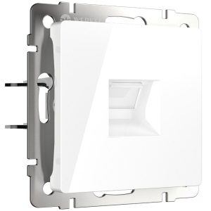 Розетка встраиваемая Ethernet Werkel RJ-45 Белый W1181001