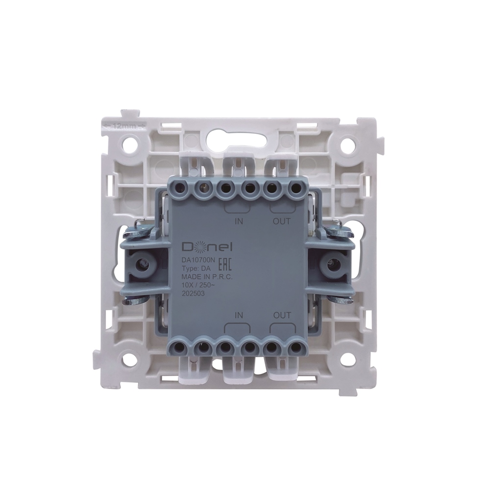 Выключатель одноклавишный встраиваемый перекрестный Donel R98 с 3-х мест Белый матовый DA10700N-DA29633 — изображение 4